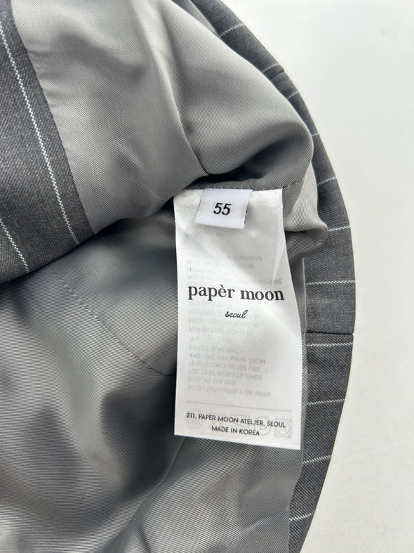 Gilet gris rayé sans manches