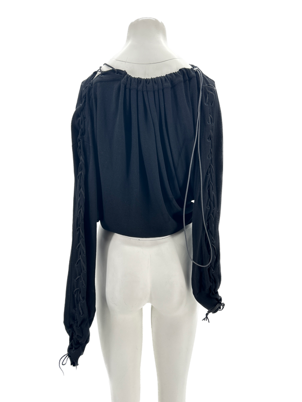 Pull noir