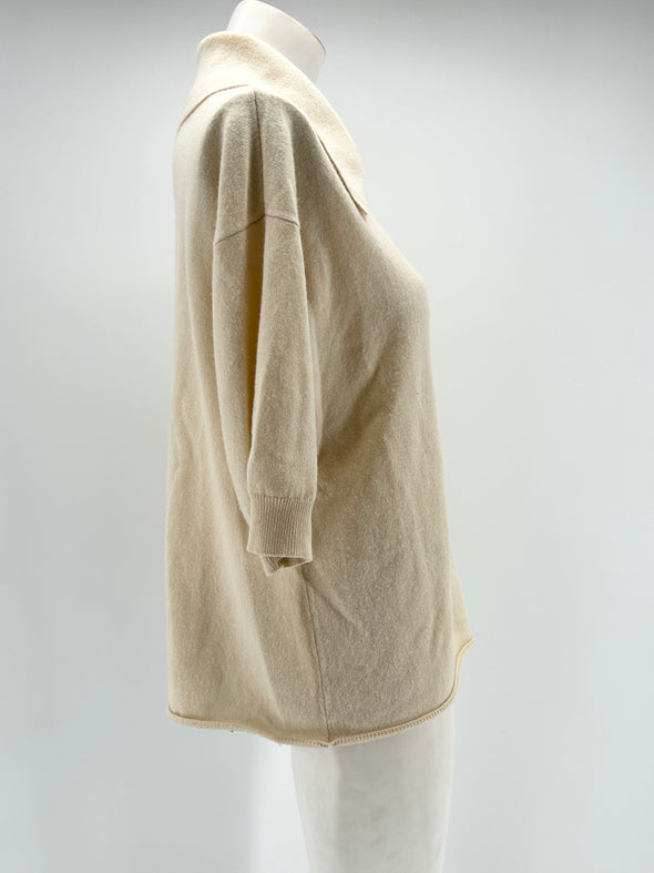 Pull beige manches courtes