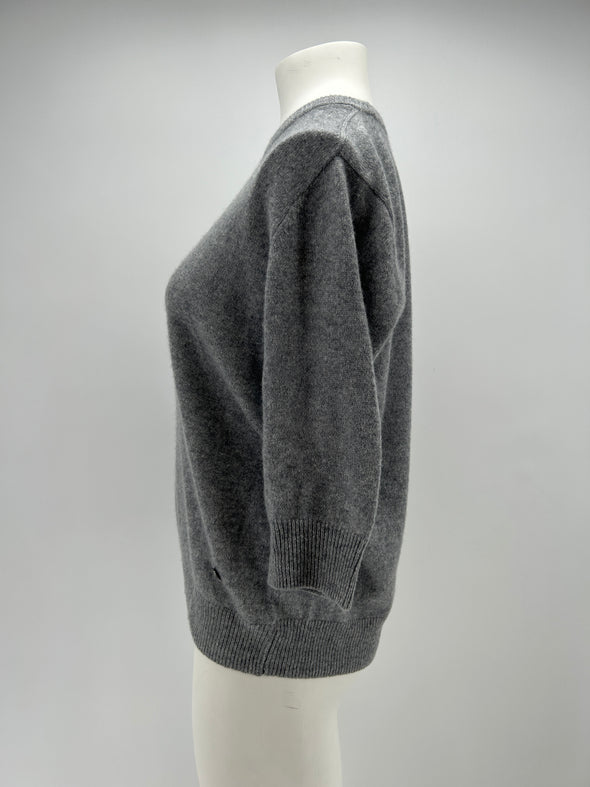 Pull gris à manches 3/4