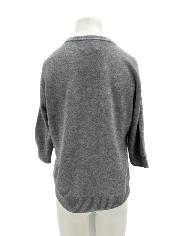 Pull gris à manches 3/4