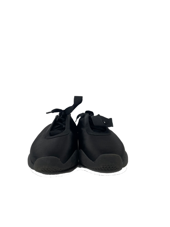 Ballerines baskets en tissu satiné noir "Flavia"