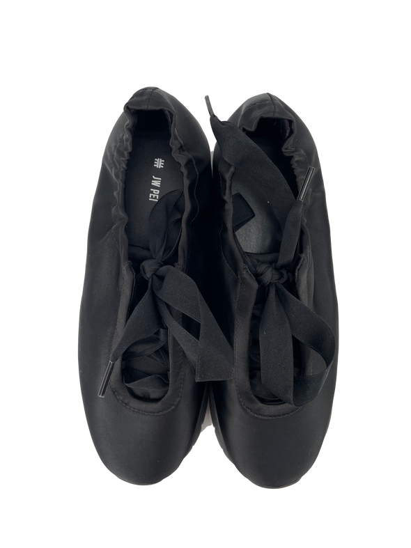Ballerines baskets en tissu satiné noir "Flavia"