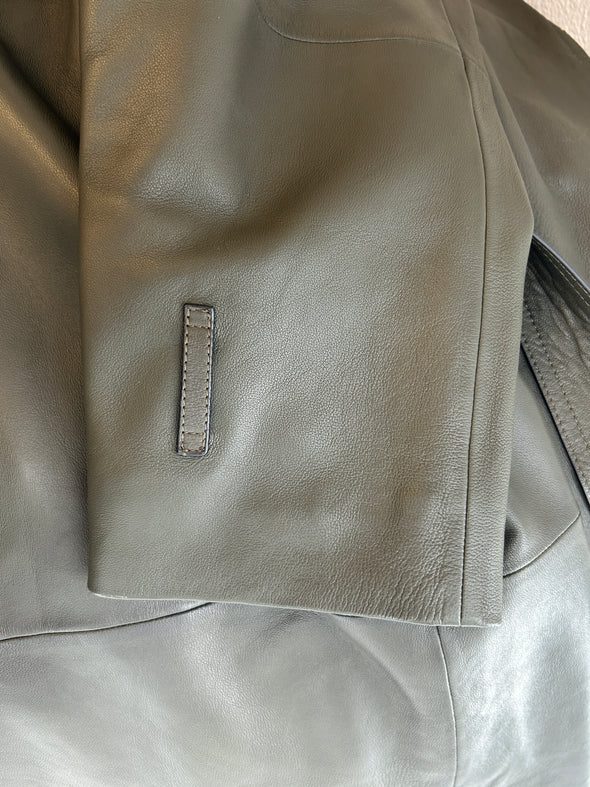 Trench-coat en cuir kaki