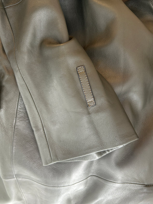 Trench-coat en cuir kaki