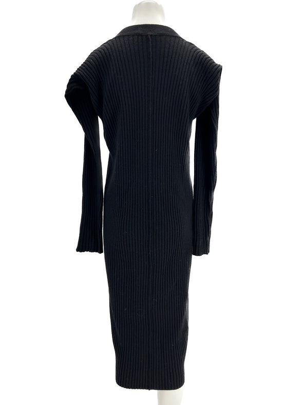 Robe en laine noire