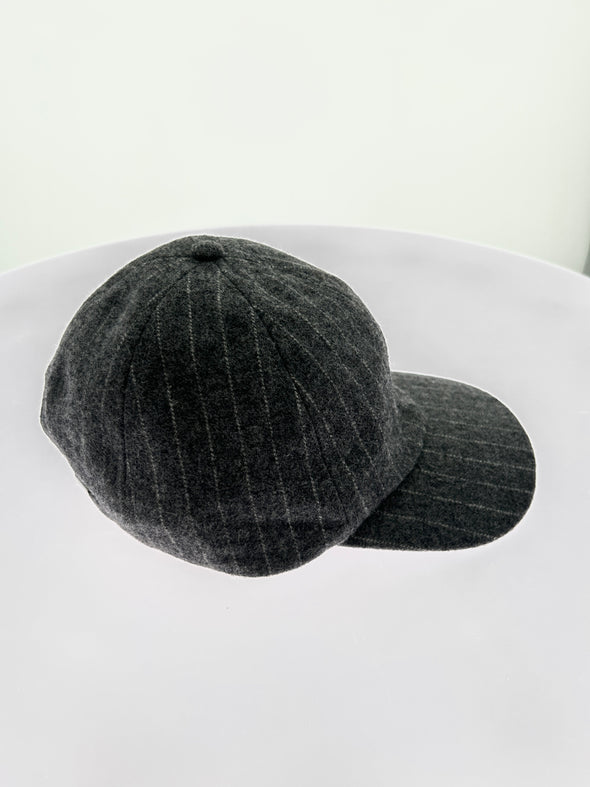 Casquette grise à rayures "Biarna"