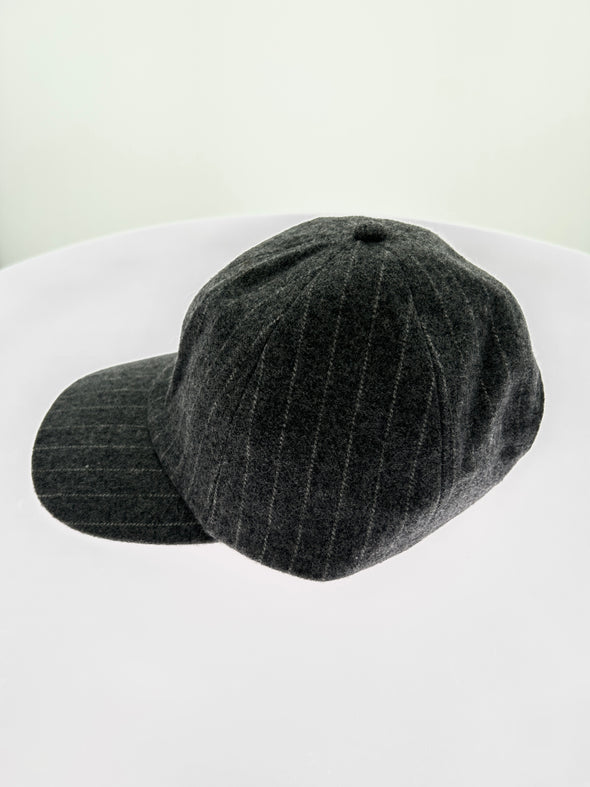 Casquette grise à rayures "Biarna"