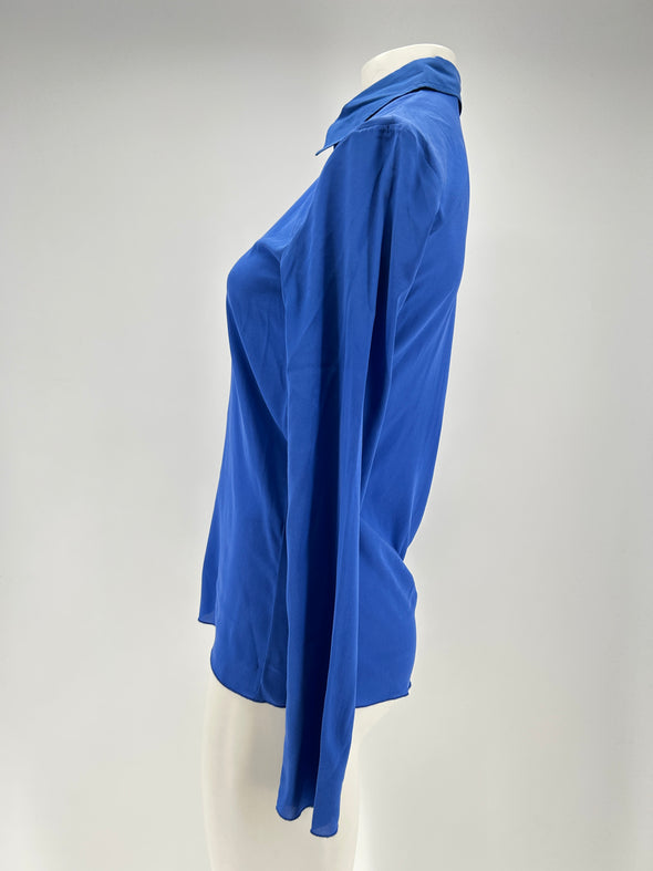 Chemise en soie bleue