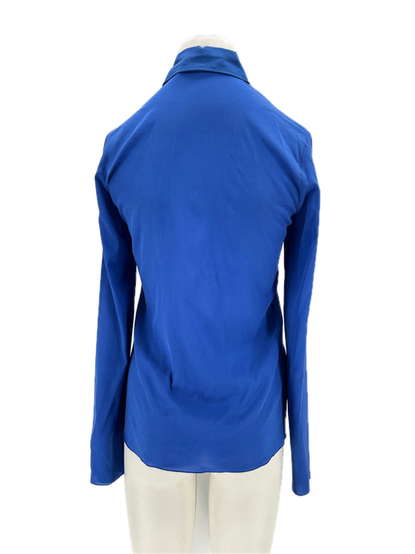 Chemise en soie bleue