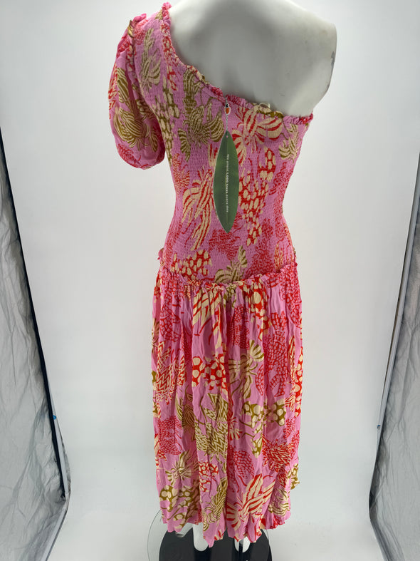 Robe rose asymétrique à imprimé