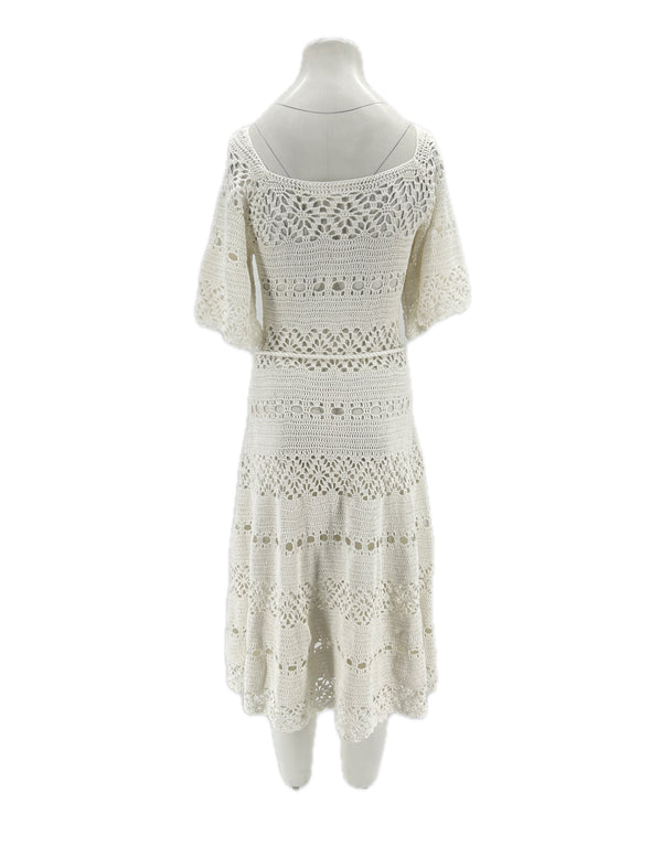 Robe en crochet blanche