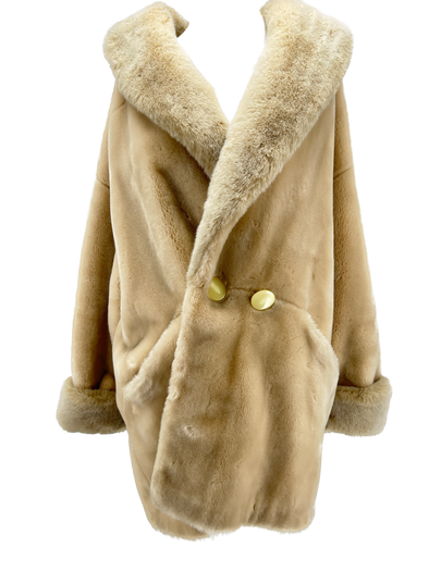 Manteau en fausse fourrure beige