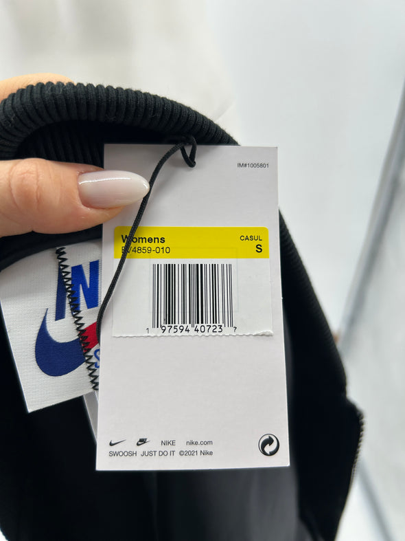 Veste évasée noire
