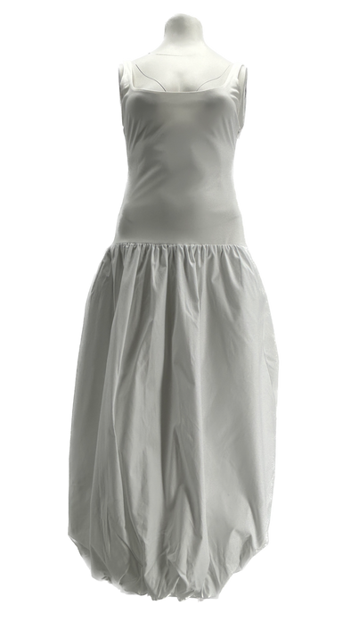 Robe blanche bouffante