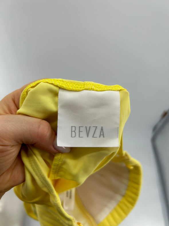 Maillot de bain une pièce jaune