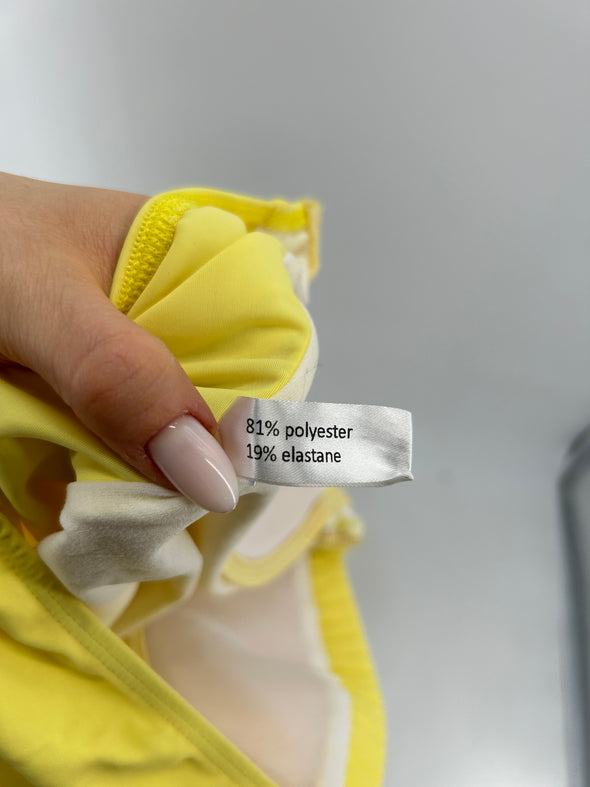 Maillot de bain une pièce jaune