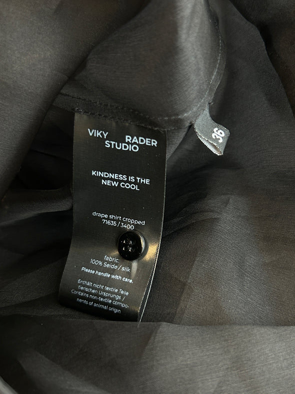 Blouse en soie transparente