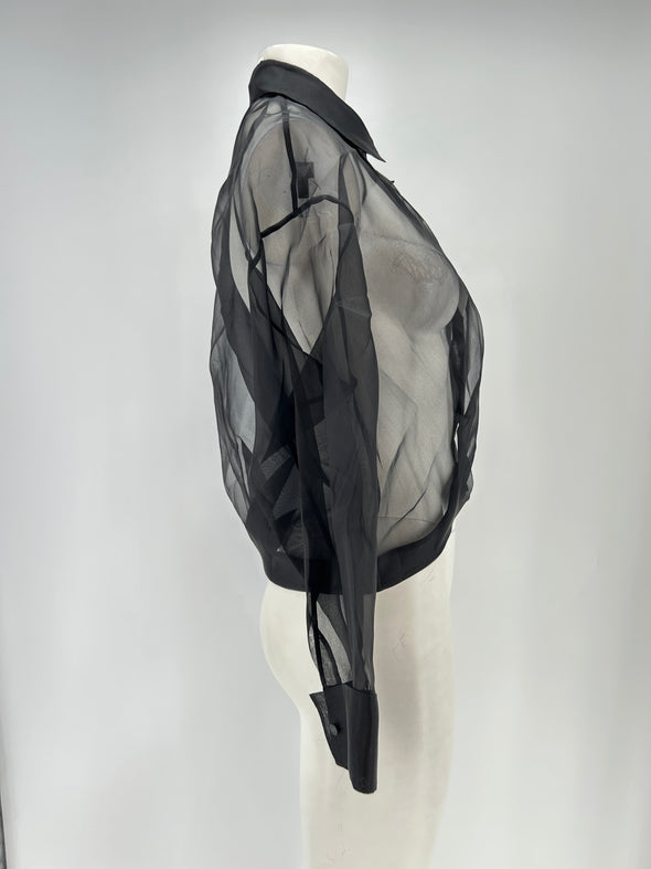 Blouse en soie transparente