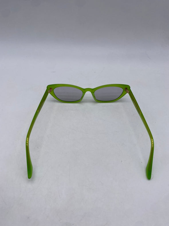 Lunettes de soleil vertes