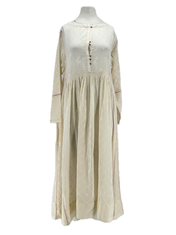 Robe écrue
