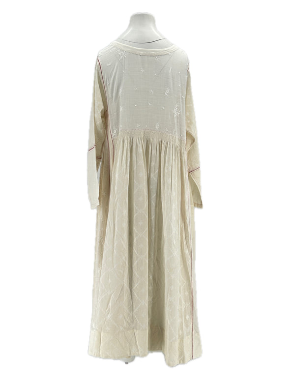 Robe écrue