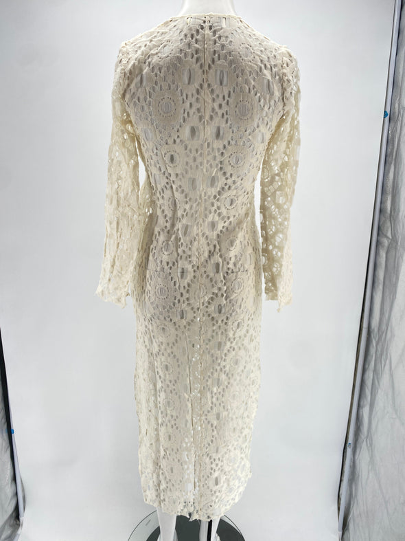 Robe en dentelle blanche