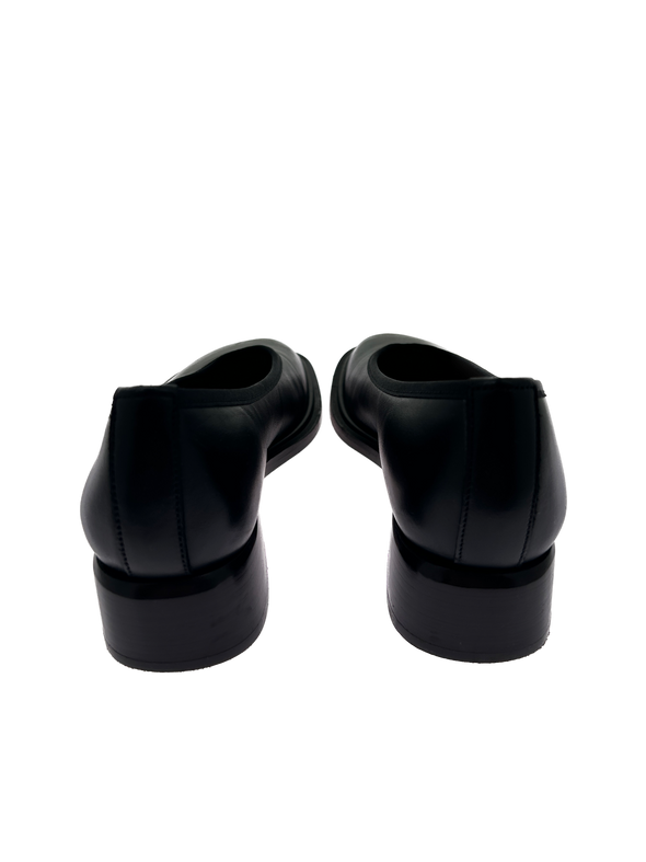 Ballerines noires en cuir