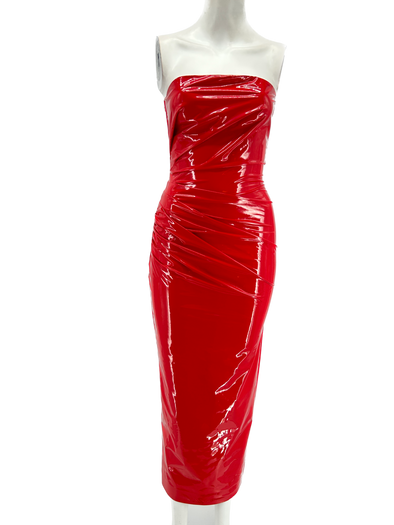 Robe rouge vinyle