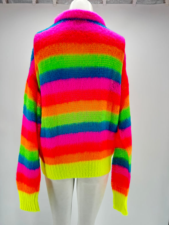 Pull avec couleurs fluos