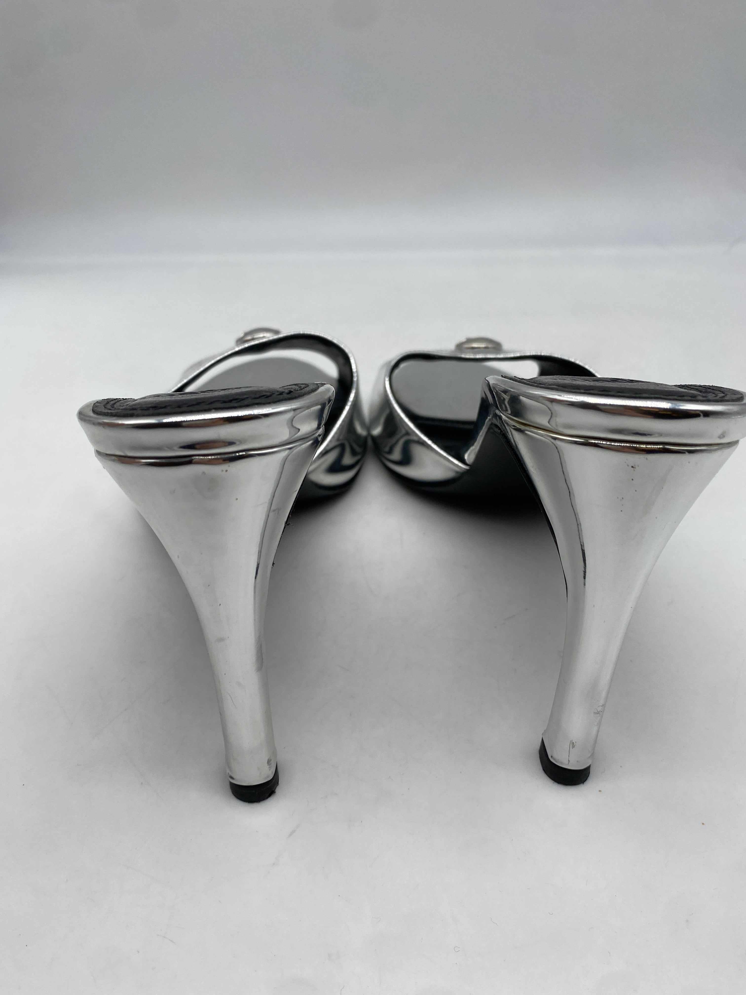 Mules argent es talons Personal Seller Paris