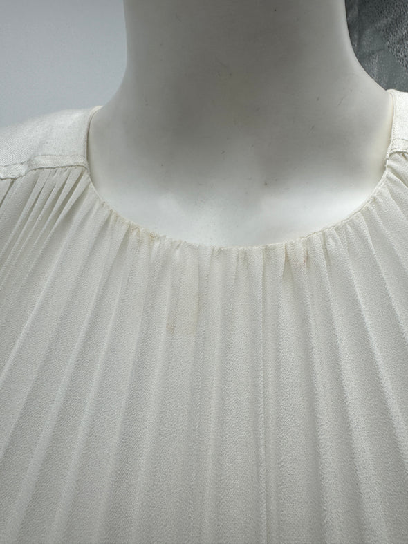 Robe plissée blanche