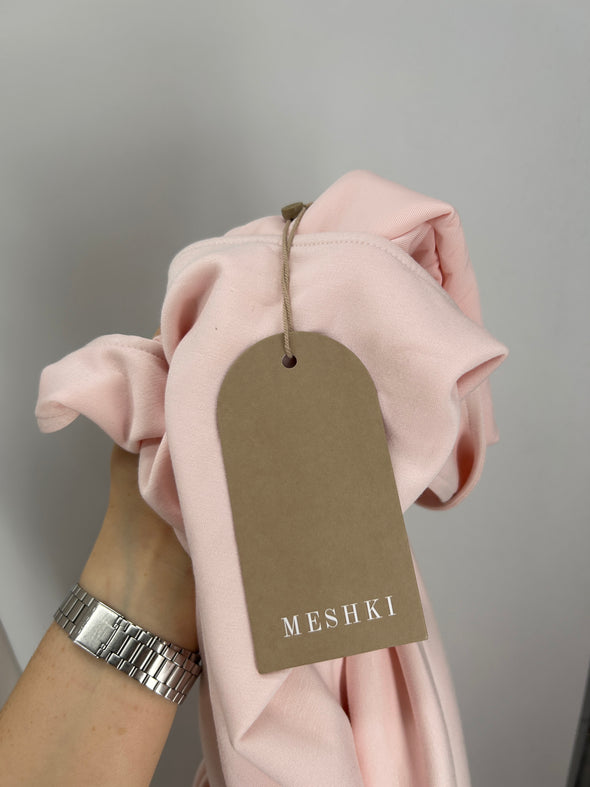 Robe rose