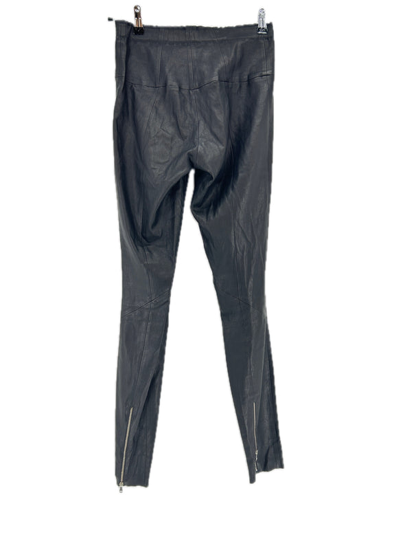 Pantalon slim en cuir
