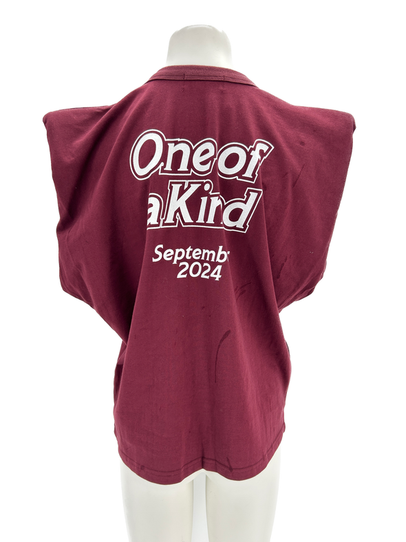 Tee-shirt bordeaux Barbie