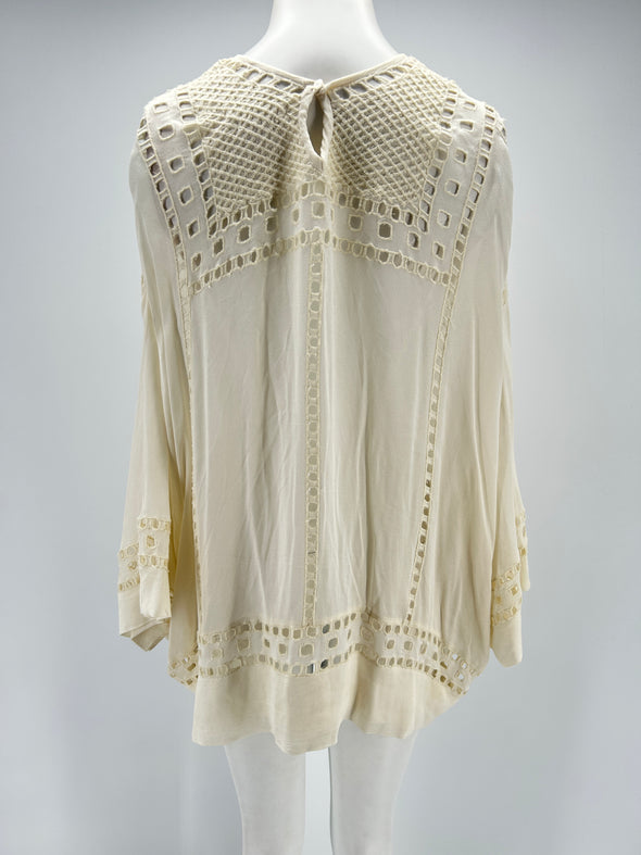 Blouse blanche brodée