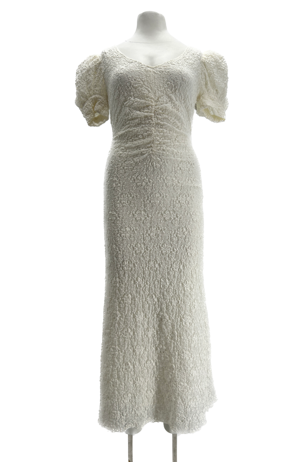 Robe blanche à motif en jacquard "Sigrid"