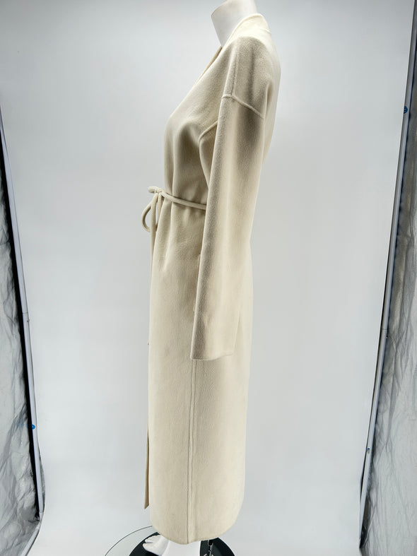Manteau blanc cassé