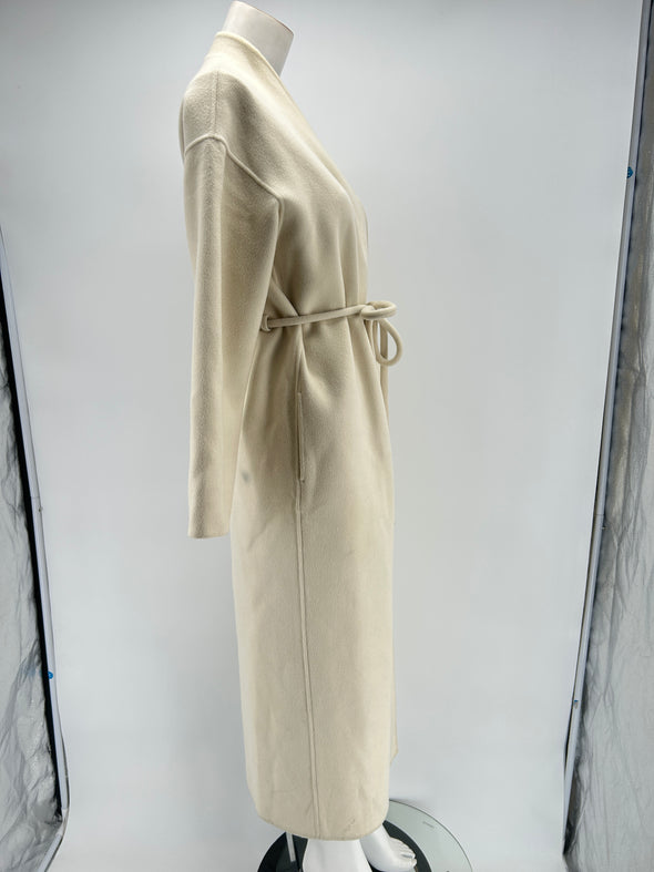 Manteau blanc cassé