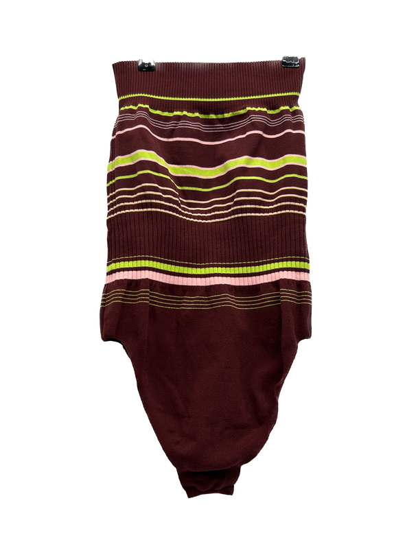 Body marron à rayures