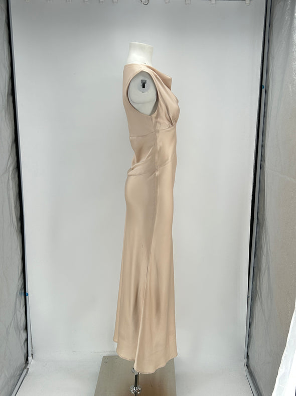 Robe satinée beige