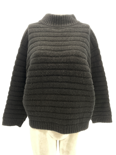 Pull noir