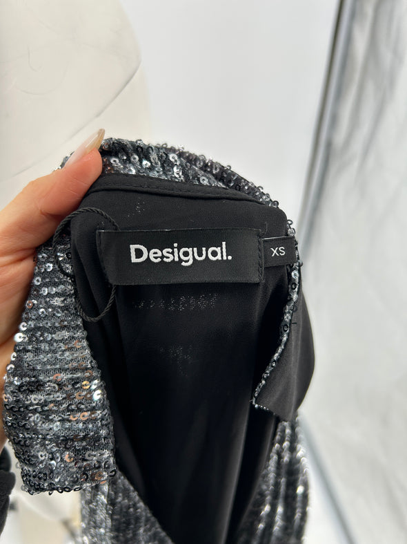Robe à sequins