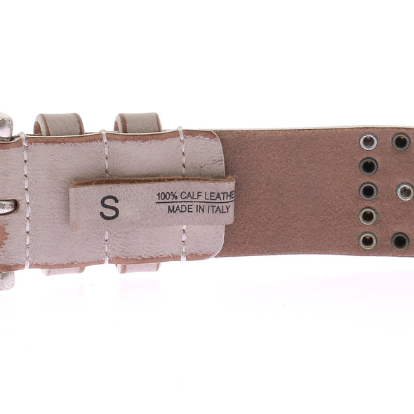 Ceinture en cuir cloutée