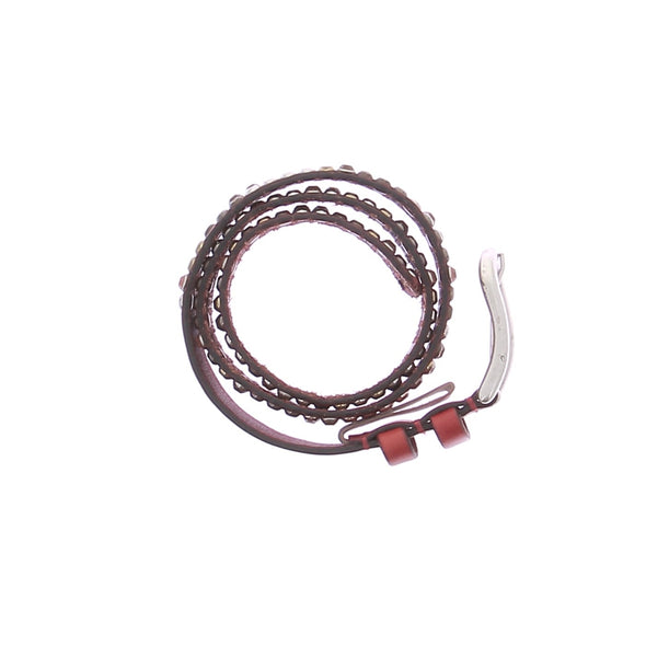 Ceinture en cuir cloutée