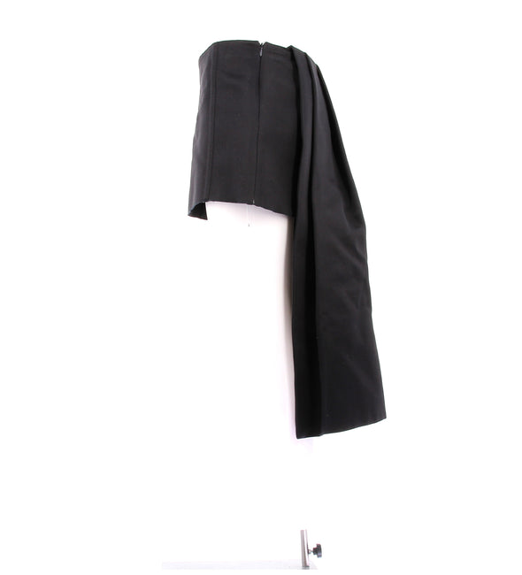 Jupe asymétrique en soie noire