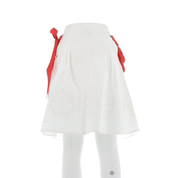 Jupe blanche avec noeuds