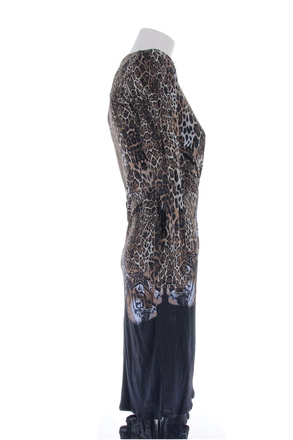 Robe motif léopard
