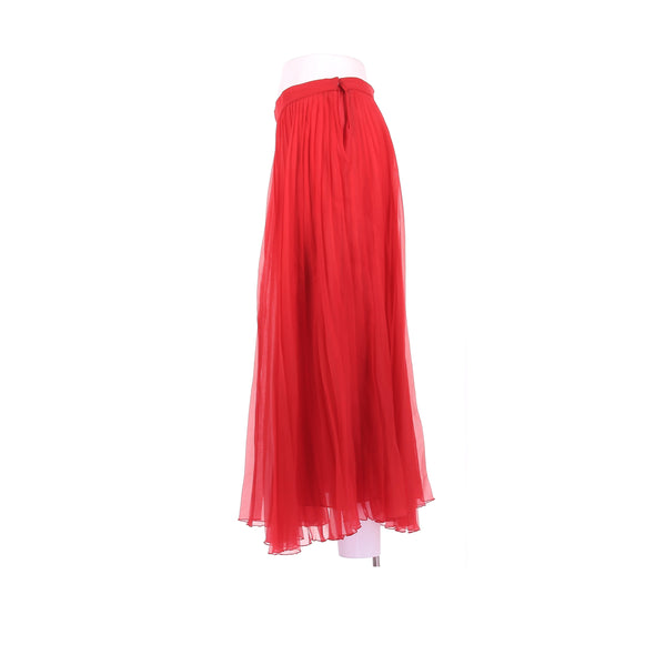Jupe en soie rouge