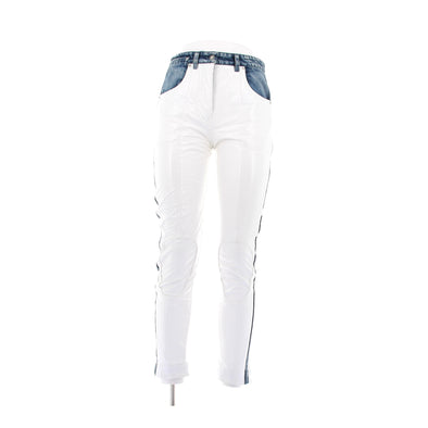 Jean en vinyle à empiècement denim